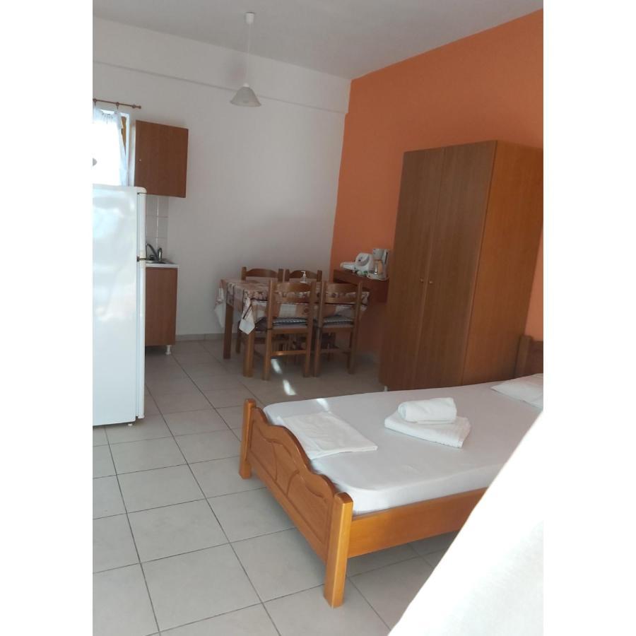 Artolithia Apartments Ríza Екстериор снимка