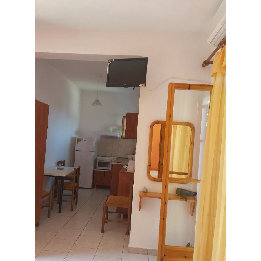 Artolithia Apartments Ríza Екстериор снимка