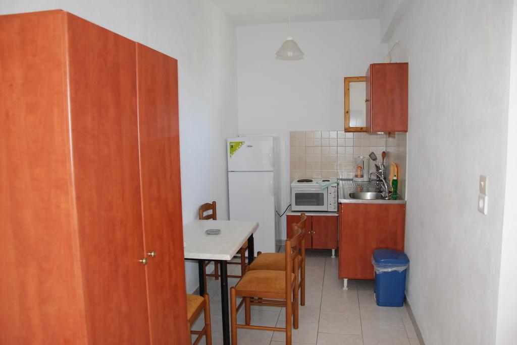 Artolithia Apartments Ríza Стая снимка